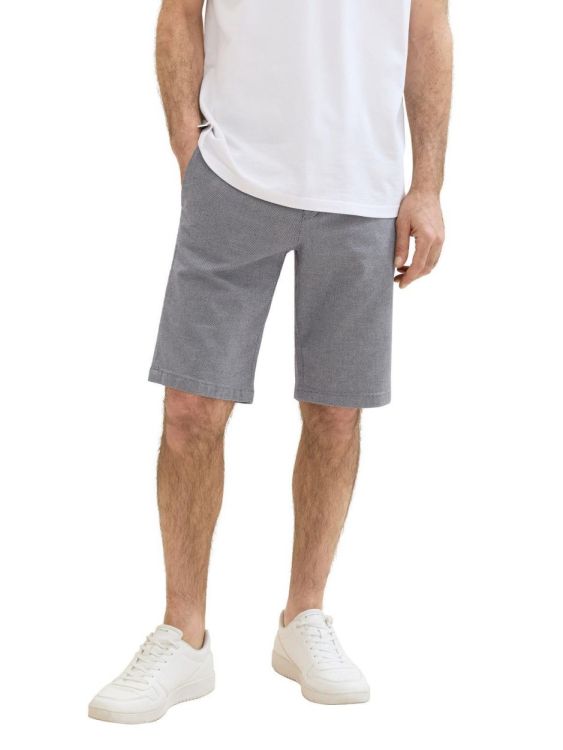 Tom Tailor Men Casual traveler slim chino shorts (1041177/32284 white navy zig zag structu) - WeekendMode